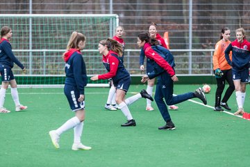 Bild 19 - wBJ VfL Pinneberg - St. Pauli : Ergebnis: 7:0 (Abbruch)